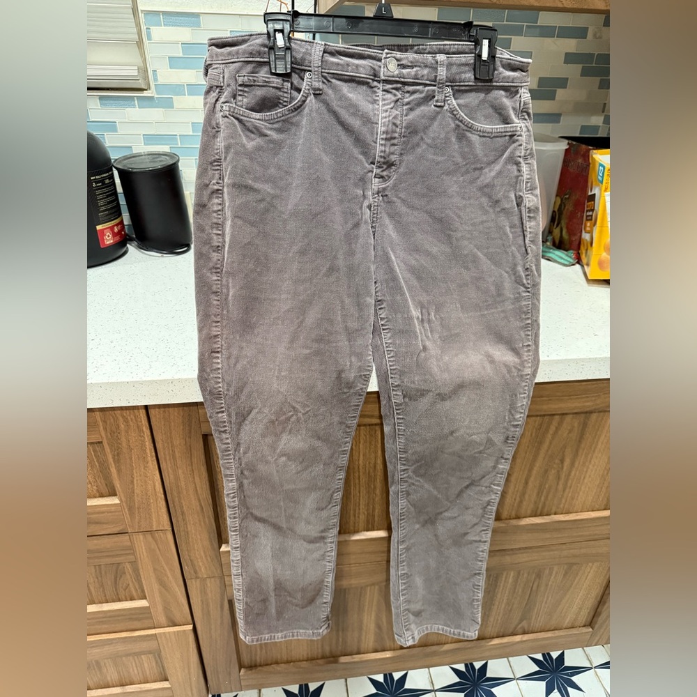 NYDJ Woman’s Slim Cut Corduroy Pants